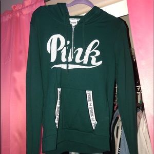 Pink half zipper seater